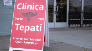 Clinica Sign